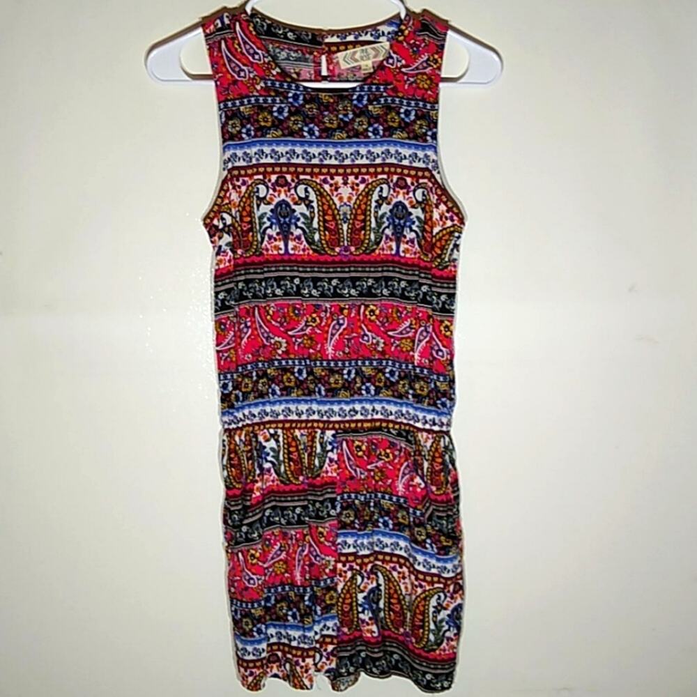 Pink rose Paisley romper. Cinch that waste. Size S. Summer Fun